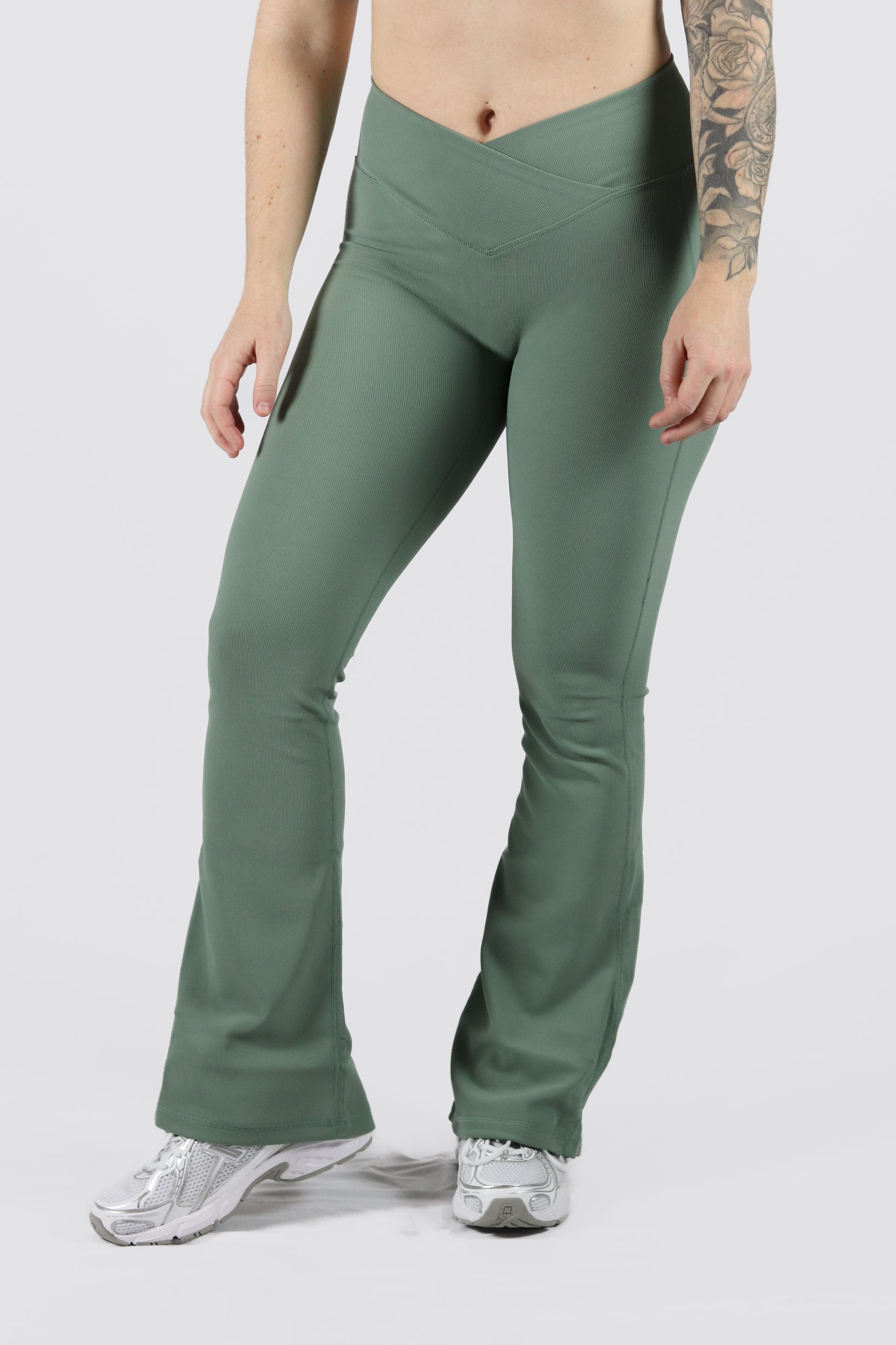Elegant Flared Leggings