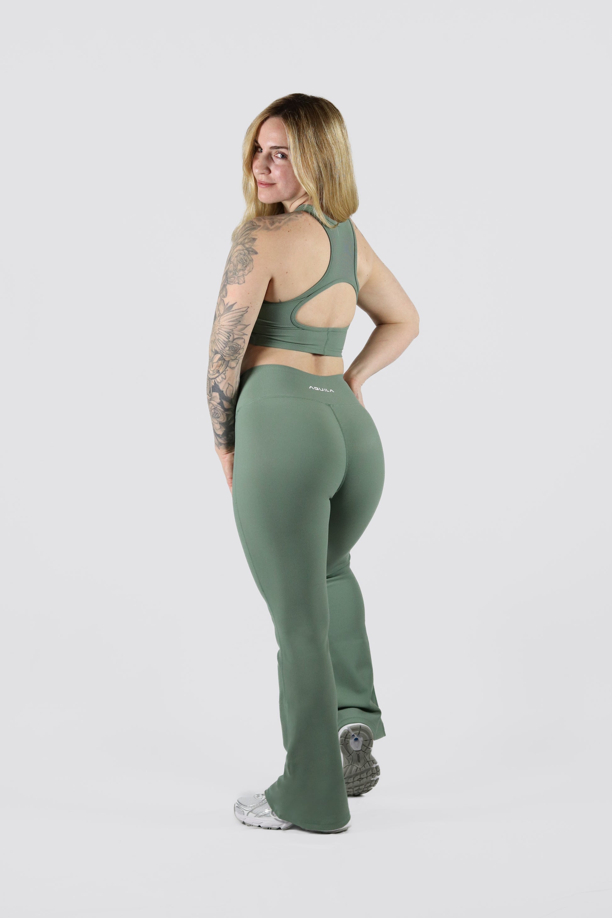 Elegant Flared Leggings