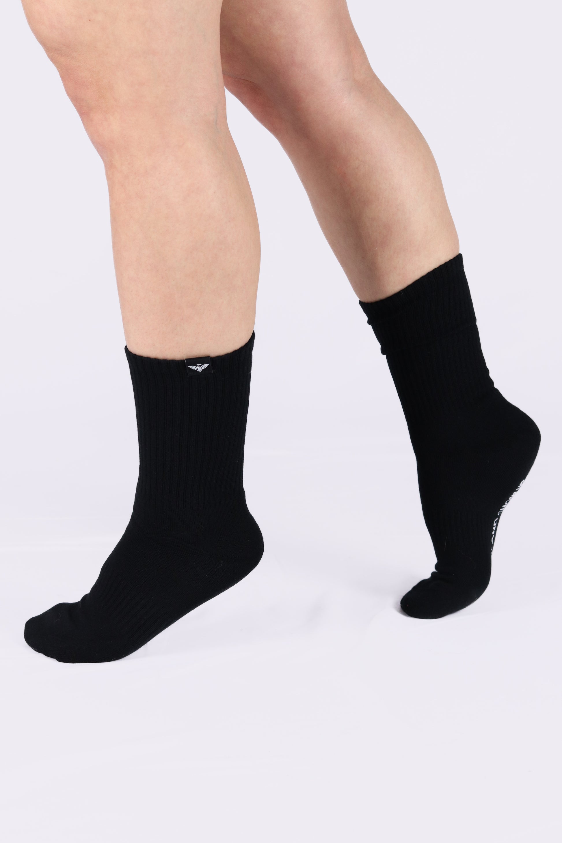 Essential Mid Calf Socks